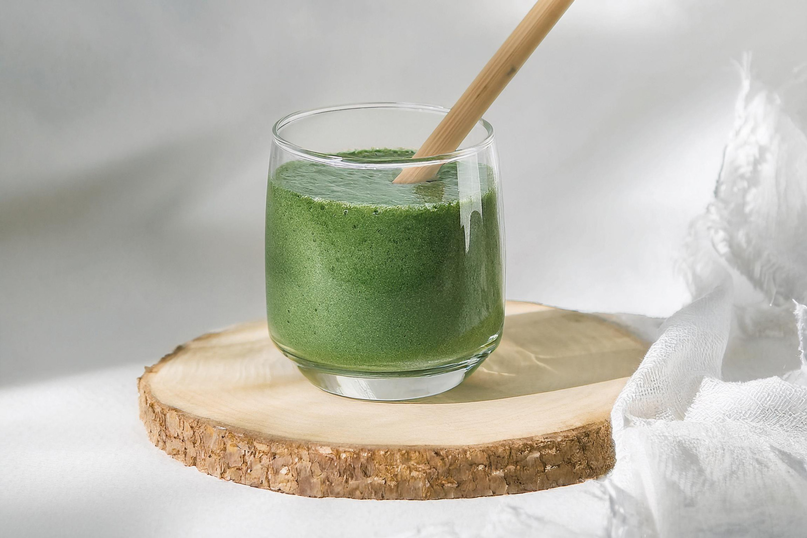 Green energy smoothie s chlorellou